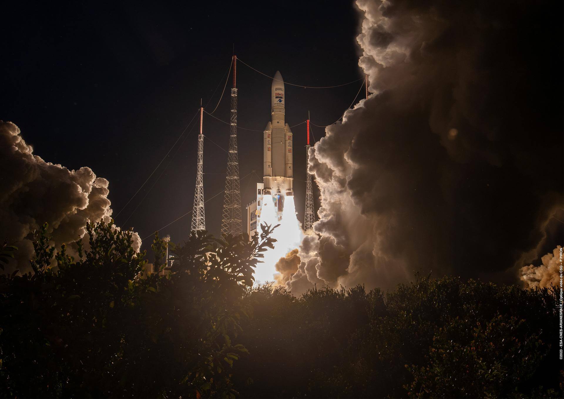 Ariane 5 ECA+ | Syracuse 4B & Heinrich Hertz (H2Sat)